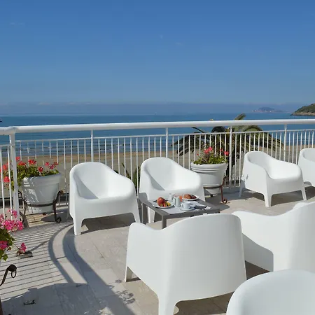 Eleonora 3* Скаури