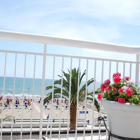 Hotel Eleonora 3*