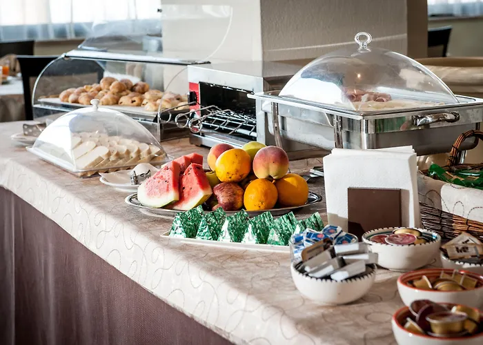 إليونورا 3* سكوري